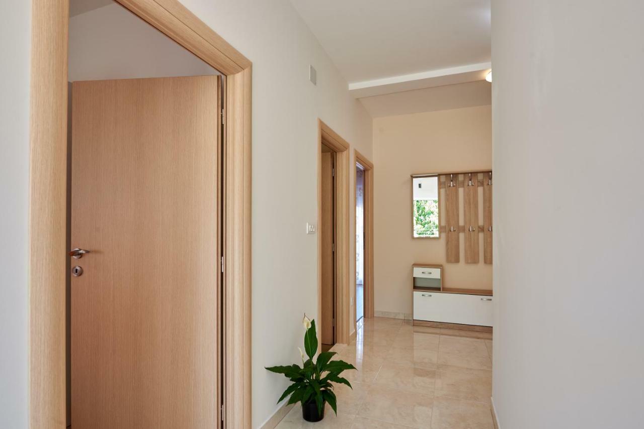 טרוגיר Apartman Tim מראה חיצוני תמונה