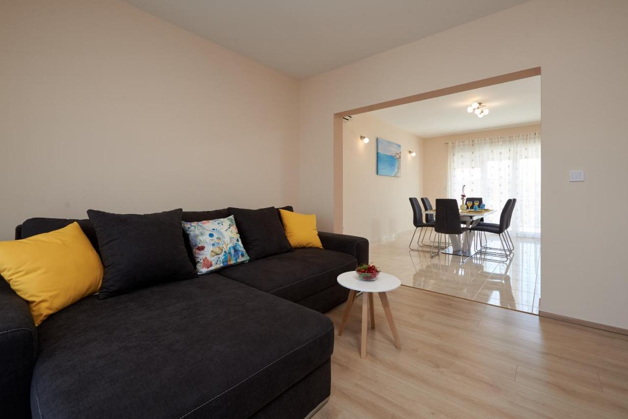 טרוגיר Apartman Tim מראה חיצוני תמונה