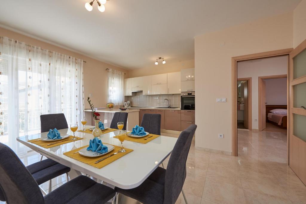 טרוגיר Apartman Tim מראה חיצוני תמונה